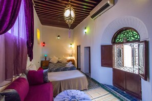 Deluxe Triple Room | Ruang tamu