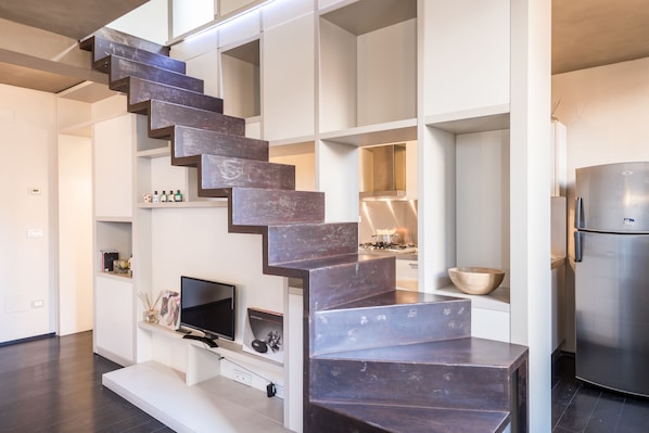 Apartment, 2 Bedrooms (Duomo view) | Living area