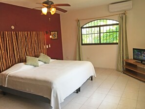 1 bedroom, iron/ironing board, free WiFi
