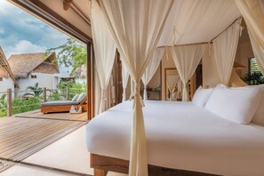 Cenote Master Suite - Jungle Side