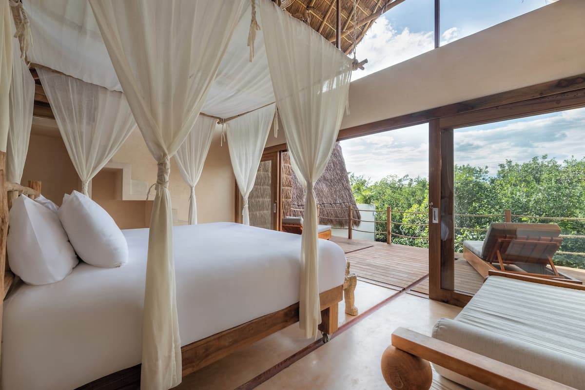 Signature Suite Upper - Jungle Side | View from room