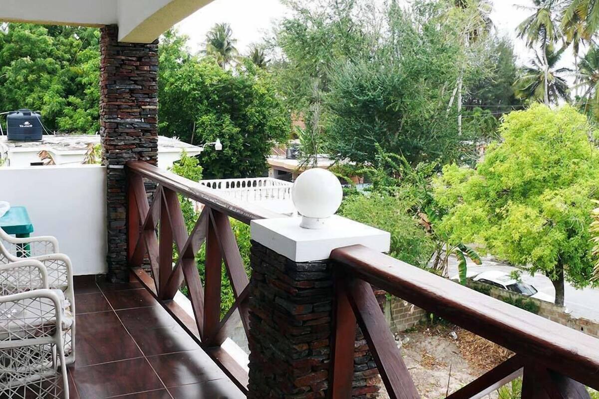 Premium Apartment, 2 Bedrooms, Ocean View | Balcony