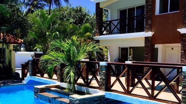 Unclassified image, 1 of 36, button - Oasis Apartments (Guayacanes)