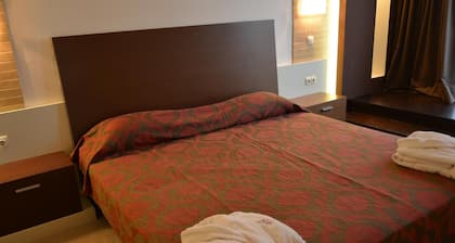 Hotel Presidium Palace