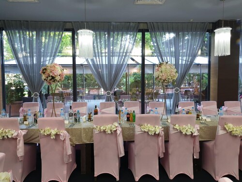 Hotel Presidium Palace