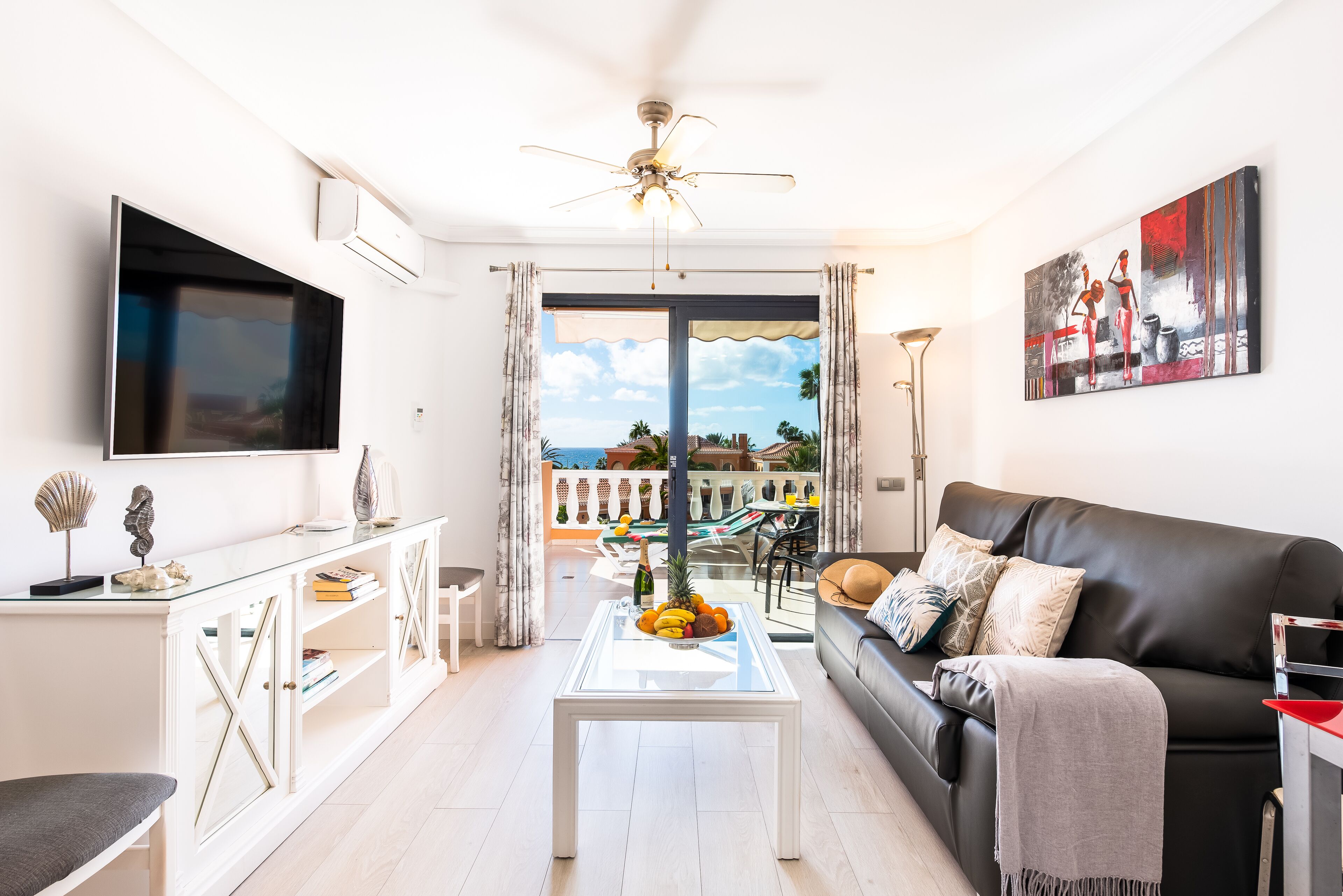 In-room safe, iron/ironing board, cots/infant beds, free WiFi