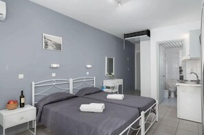 Room - Golden Sun Kokkari (Samos)