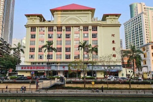 Hedong Hotel