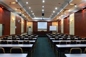 Unclassified image, 5 of 18, button - Hedong Hotel (Shenzhen)
