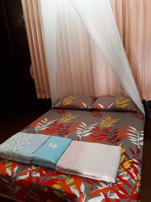 Standard Room with Shared Bathroom | Wi-Fi gratuit