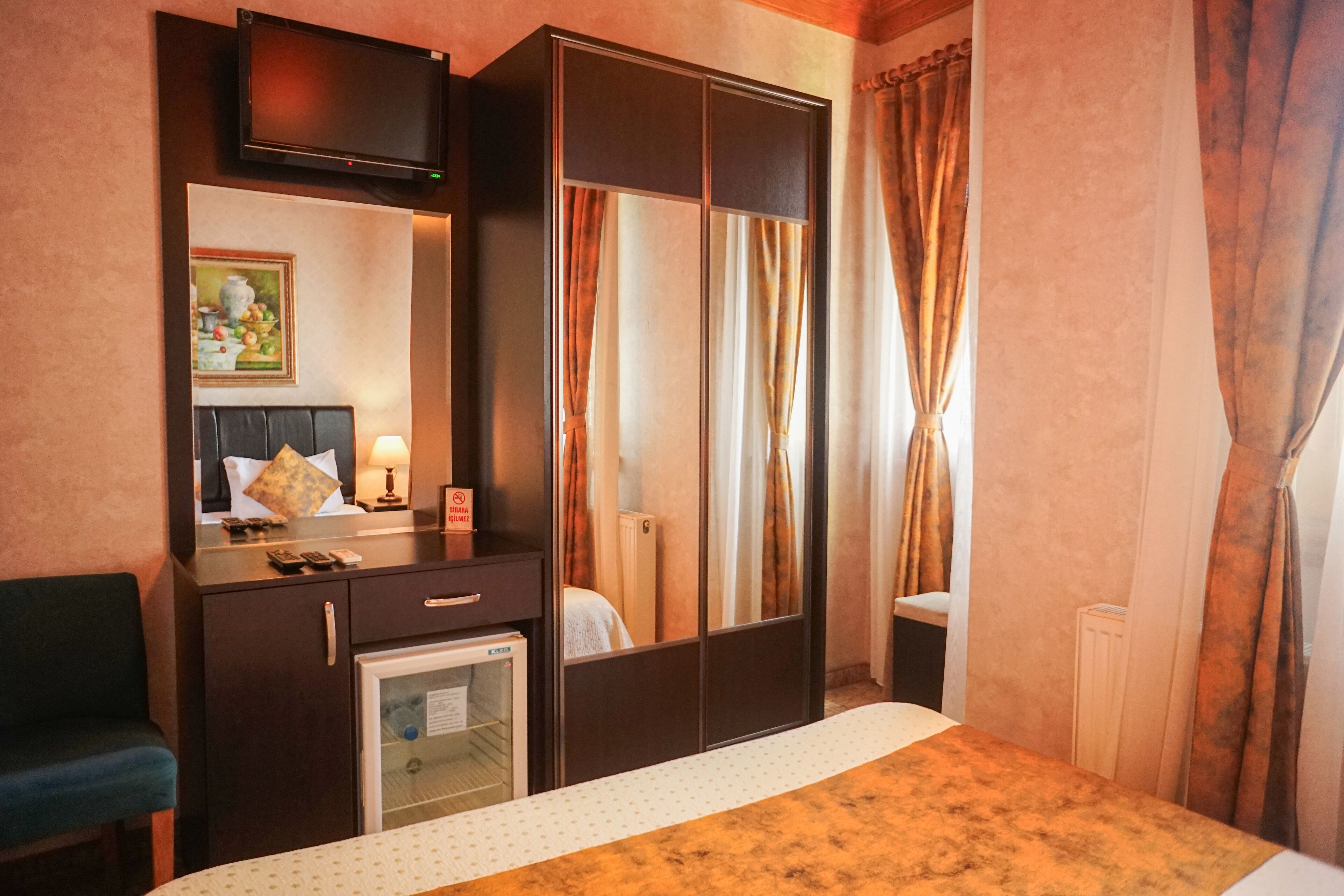 standard double room | minibar, soundproofing, iron/ironing board, free wifi