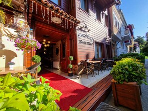 Exterior - Eskibağ Butik Hotel (Adalar)