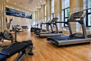 Fitness facility - Hotel Royal Inn (Bengaluru)