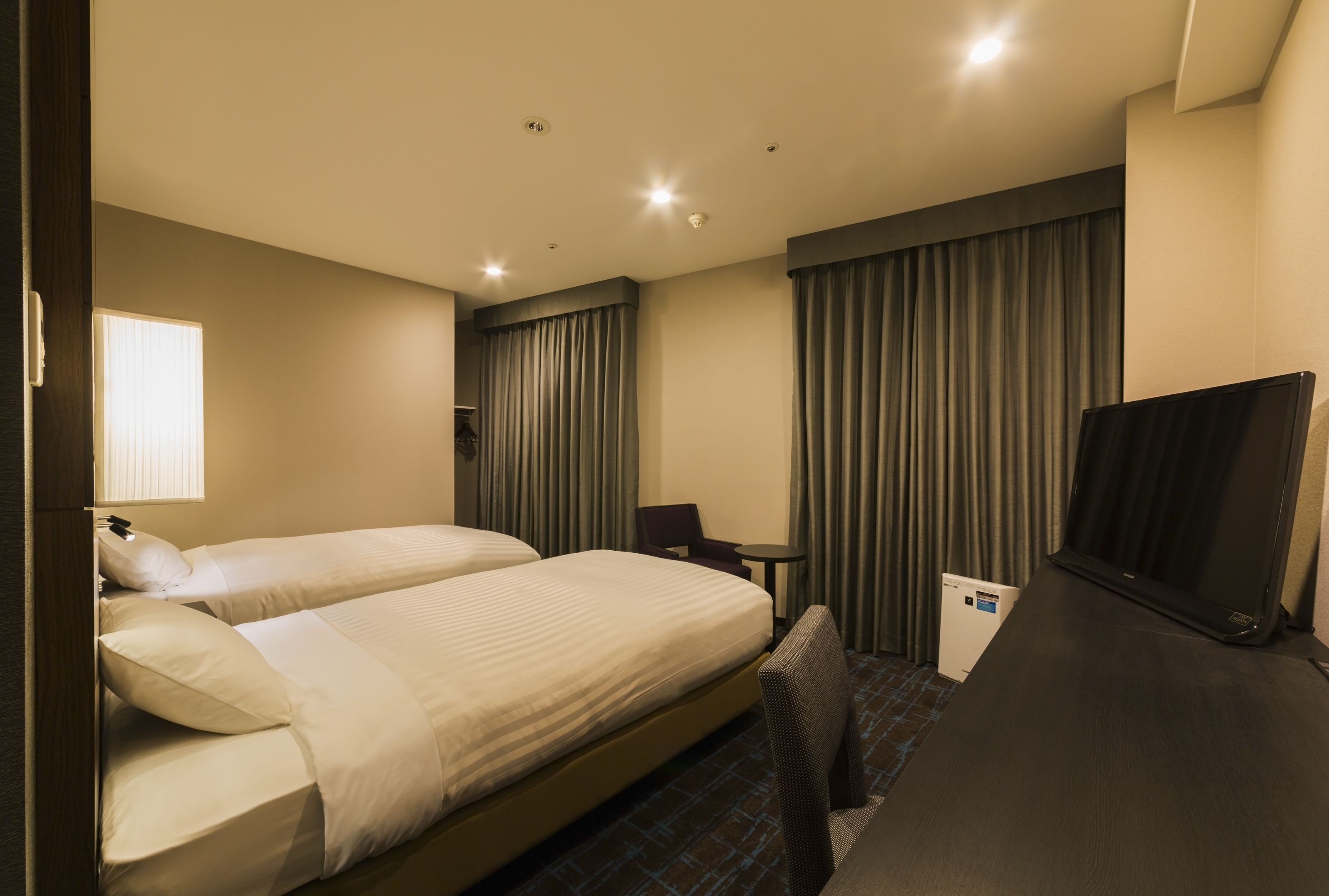 desk, iron/ironing board, free wifi, bed sheets