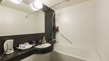 Combined shower/tub, hair dryer, slippers, bidet