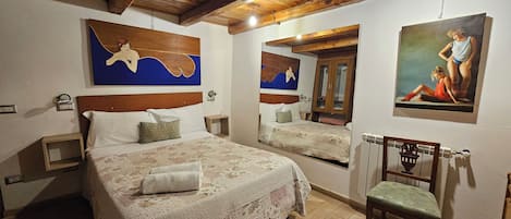 Appartamento Monti, via 4 Cantoni, 9 | Khu phòng khách | TV màn hình phẳng