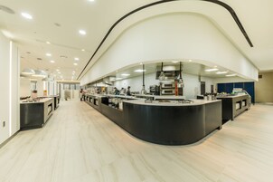 Se sirven desayunos, almuerzos y cenas