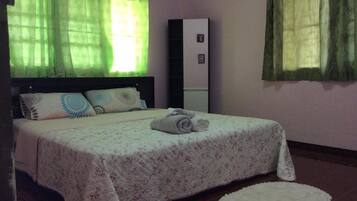 Standard Double Room | Free WiFi