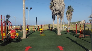 Children’s play area – outdoor