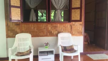 Standard Double Room with Shared Bathroom | Porch
