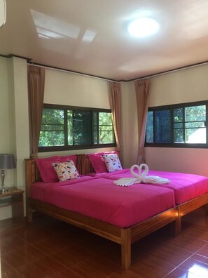 Chambre Supérieure avec lits jumeaux | Lits pliants/supplémentaires, Wi-Fi gratuit