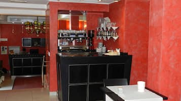 Snack bar