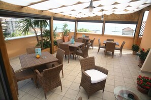 Terassi/patio