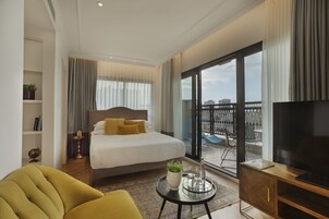 Studio, Terrace | Egyptian cotton sheets, premium bedding, minibar, in-room safe