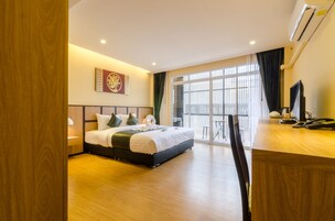 Superior Room | Minibar, desk, free WiFi