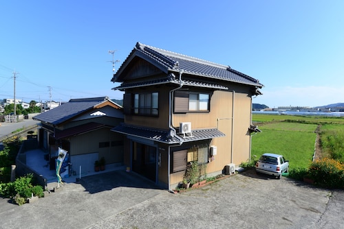 Haruno Guest House - Hostel