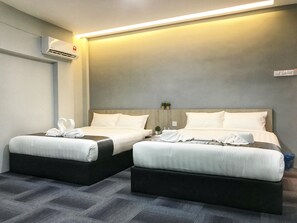 In-room safe, desk, iron/ironing board, free WiFi - Kimal Hotel Taiping (Taiping)