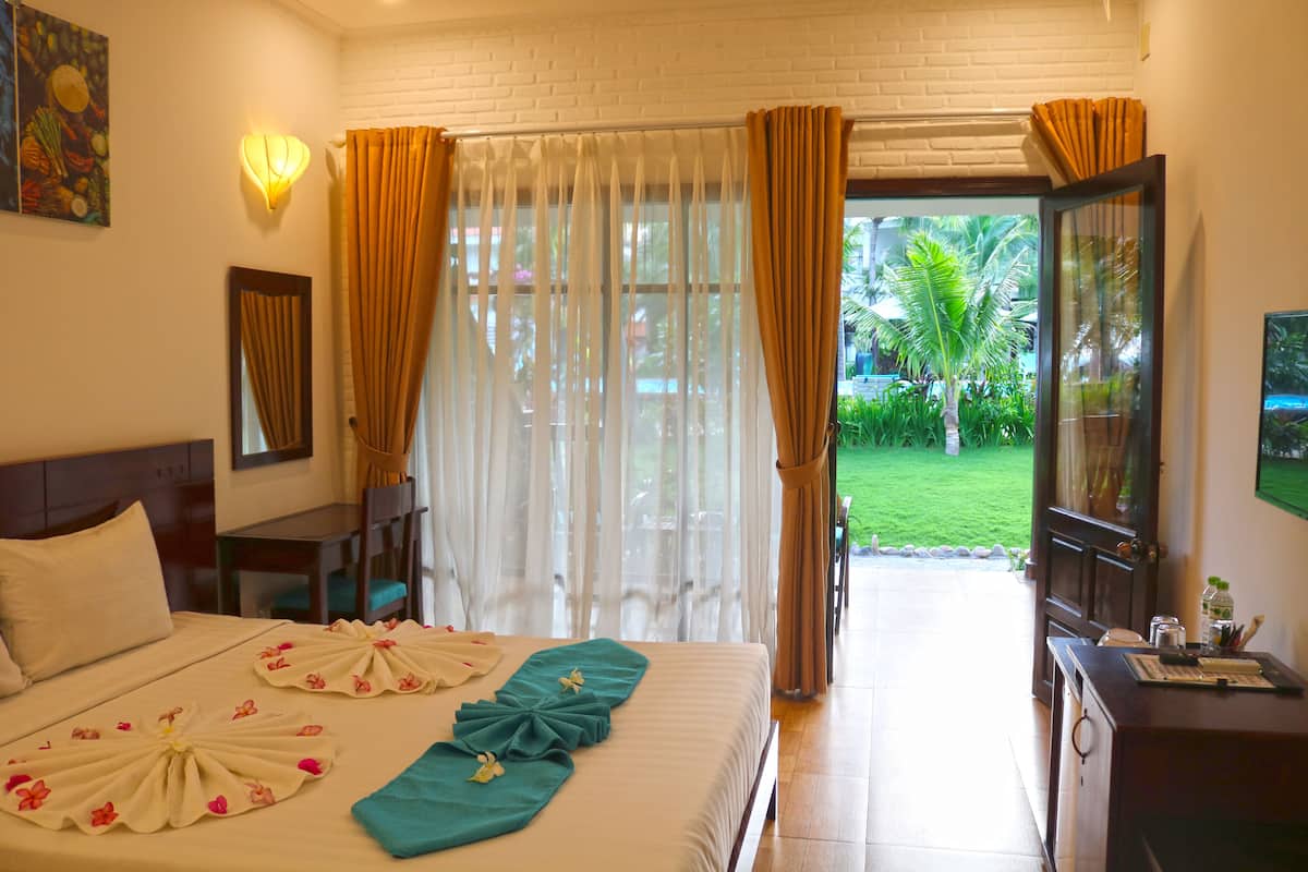 Bungalow, quang cảnh biển | Bộ đồ giường cao cấp, minibar, két bảo mật tại phòng, bàn