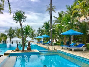 Outdoor pool - Ravenala Boutique Resort (Phan Thiet)