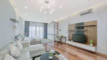 Studio | Desk, free WiFi, bed sheets