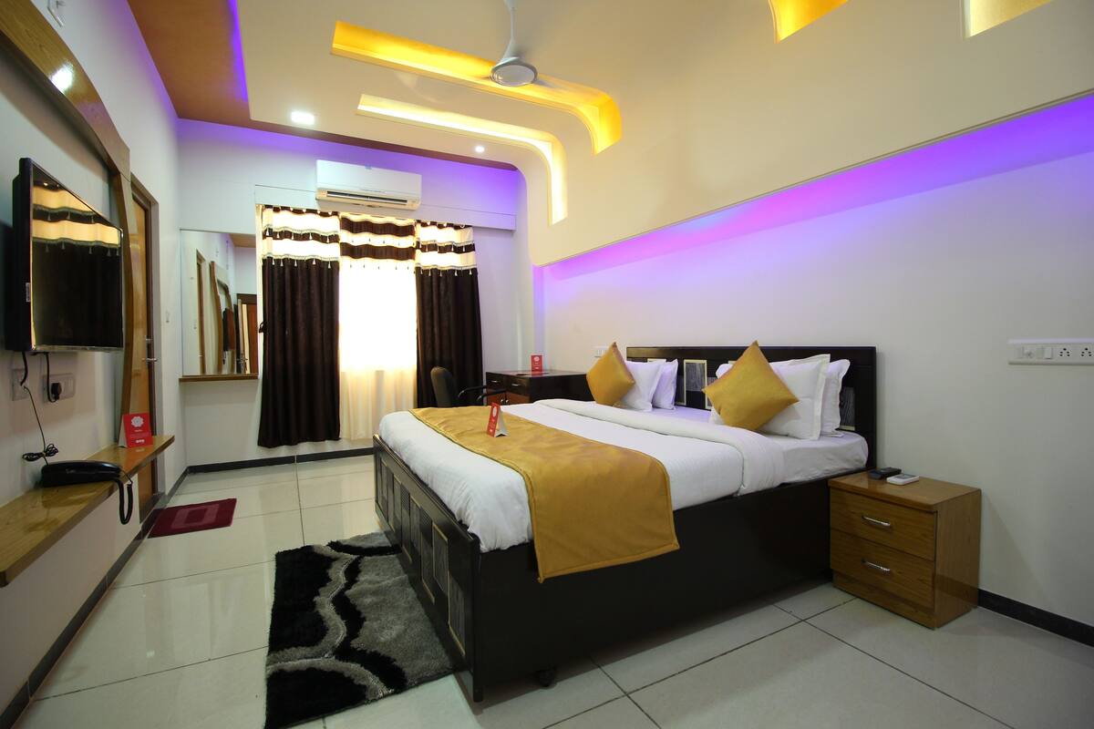 Phòng đôi hoặc 2 giường đơn | Truy cập Internet không dây miễn phí, bộ trải giường