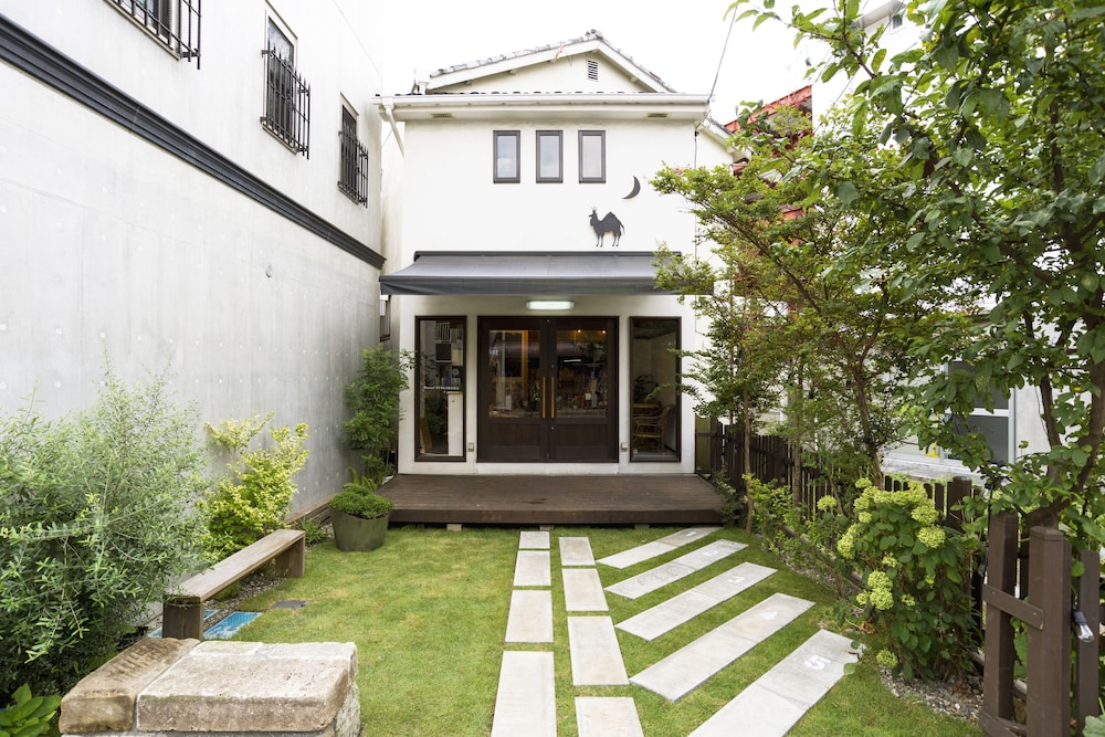 Hostel YUIGAHAMA + SOBA BAR image