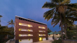 Front of property - evening/night - Summit Hampton Hotel (Peerumade)