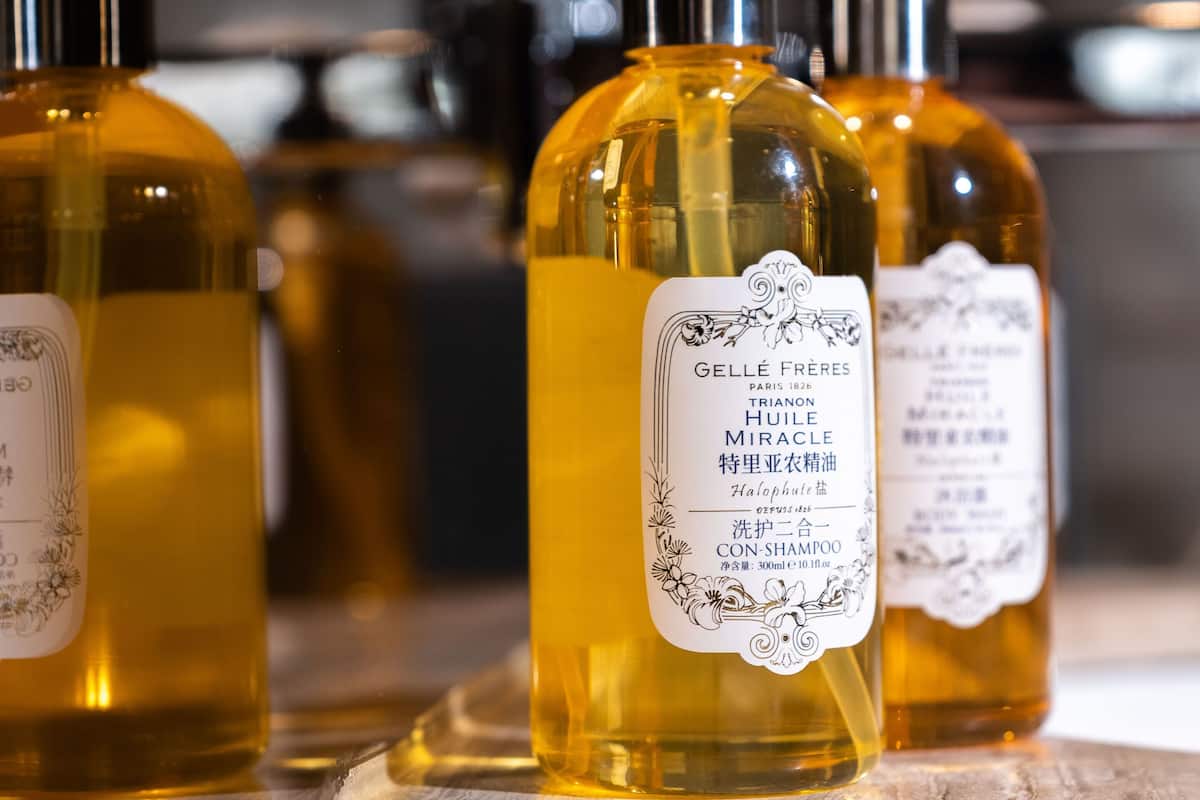 separate bathtub and shower, free toiletries, hair dryer, bathrobes