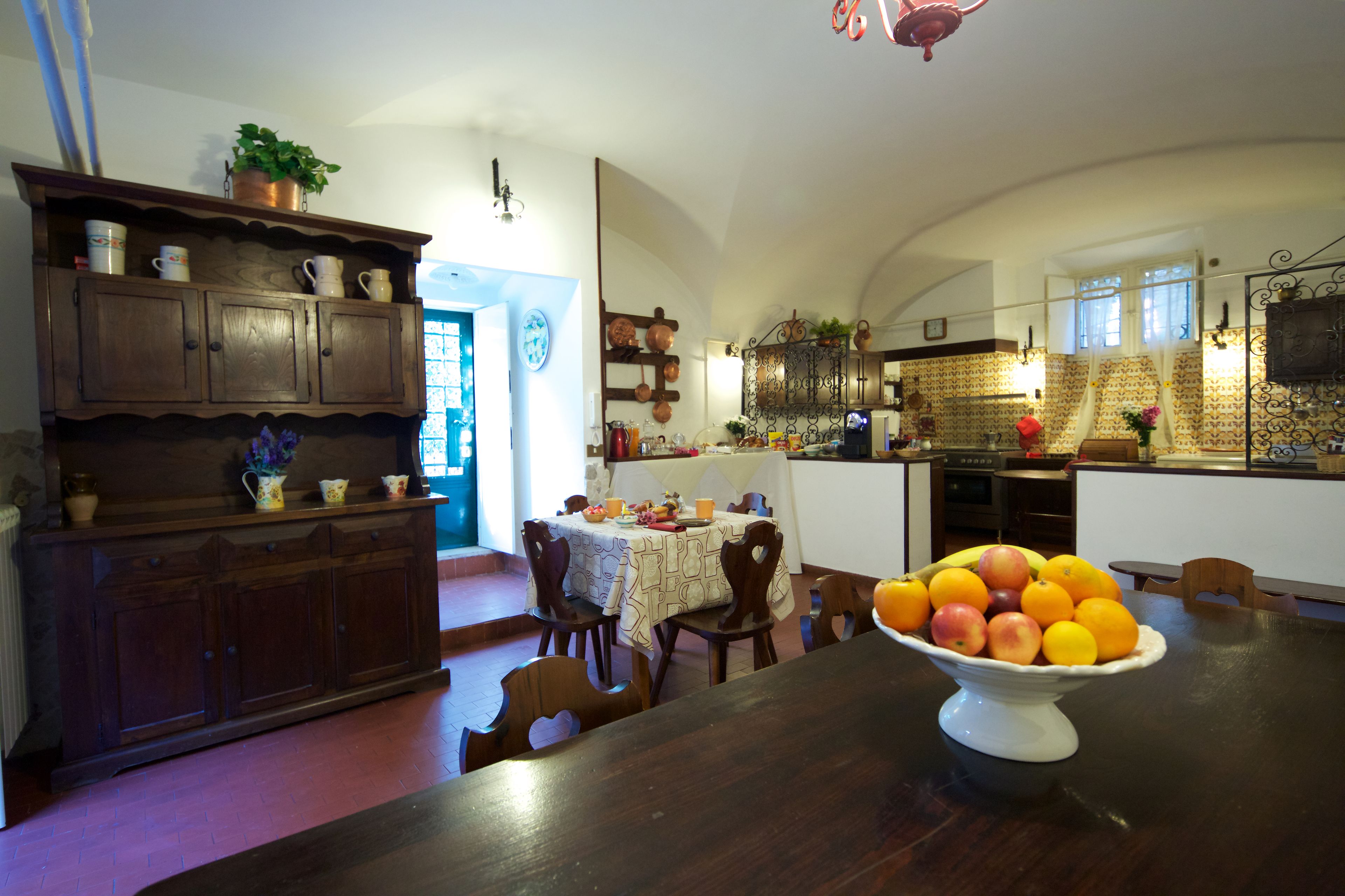 Daily full breakfast (EUR 5.00 per person)