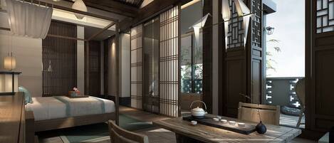 Premium King Room | Minibar, in-room safe, desk, iron/ironing board