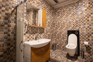 Luxe beddengoed, een kluis op de kamer, geluiddichte muren