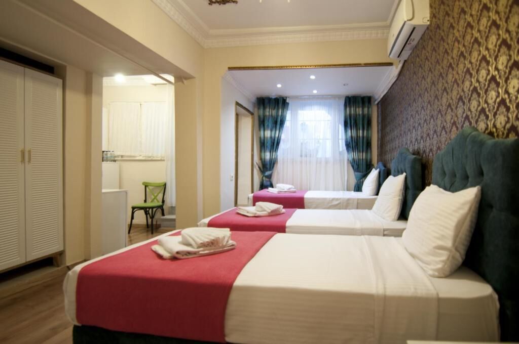 Economy kamer | Luxe beddengoed, een kluis op de kamer, geluiddichte muren