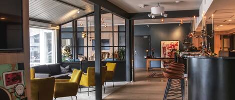 Bar (in der Unterkunft)