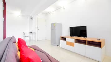 Suite | 1 bedroom, desk, free WiFi, bed sheets