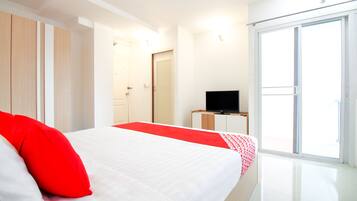 1 habitación, escritorio, wifi gratis y ropa de cama