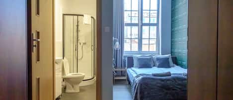 Standard Double or Twin Room, 1 Bedroom, Private Bathroom
