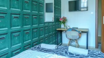 Standard-Doppel- oder -Zweibettzimmer, 1 Schlafzimmer, eigenes Bad | Bügeleisen/Bügelbrett, kostenloses WLAN, Bettwäsche