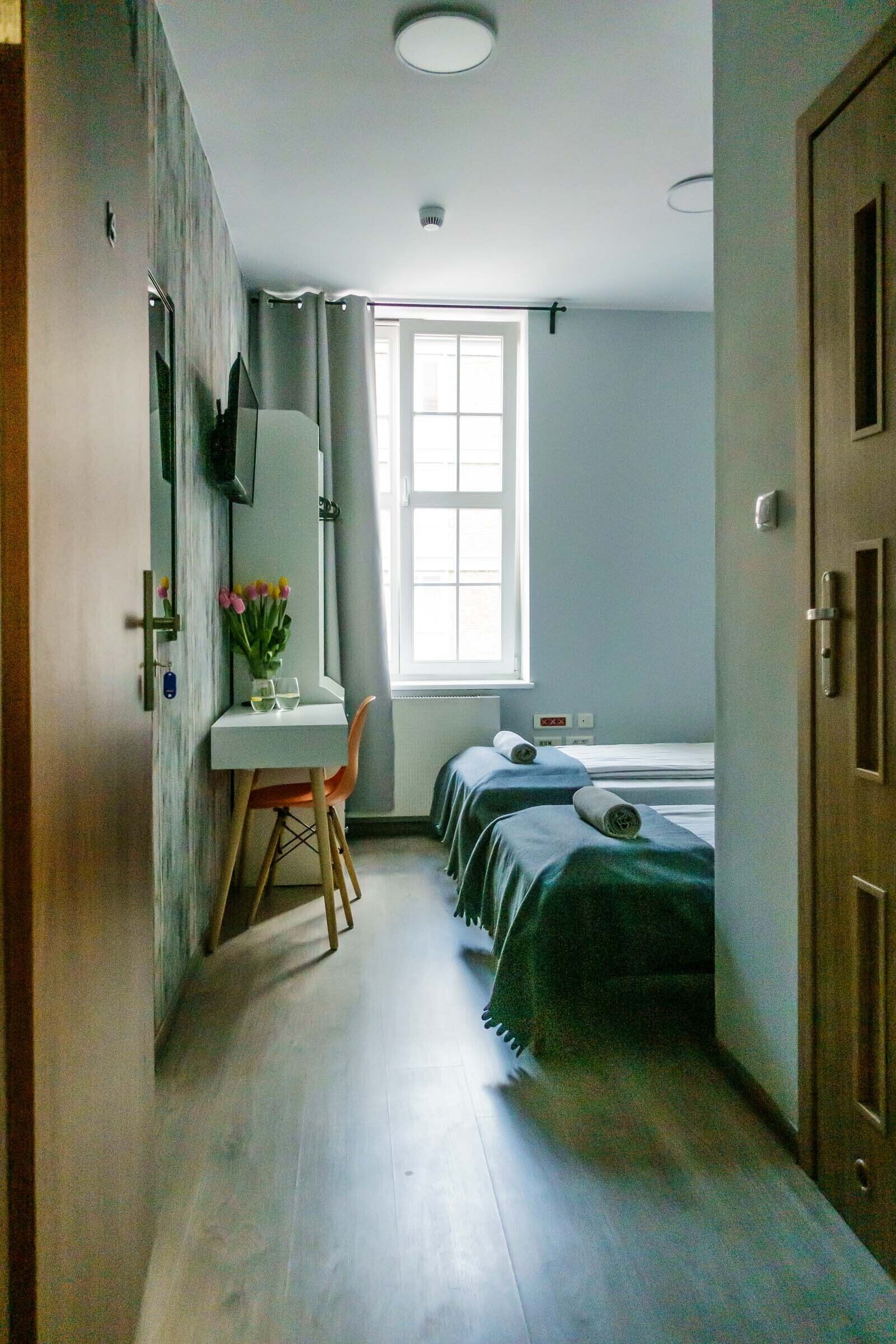 Photo - Trip & Hostel