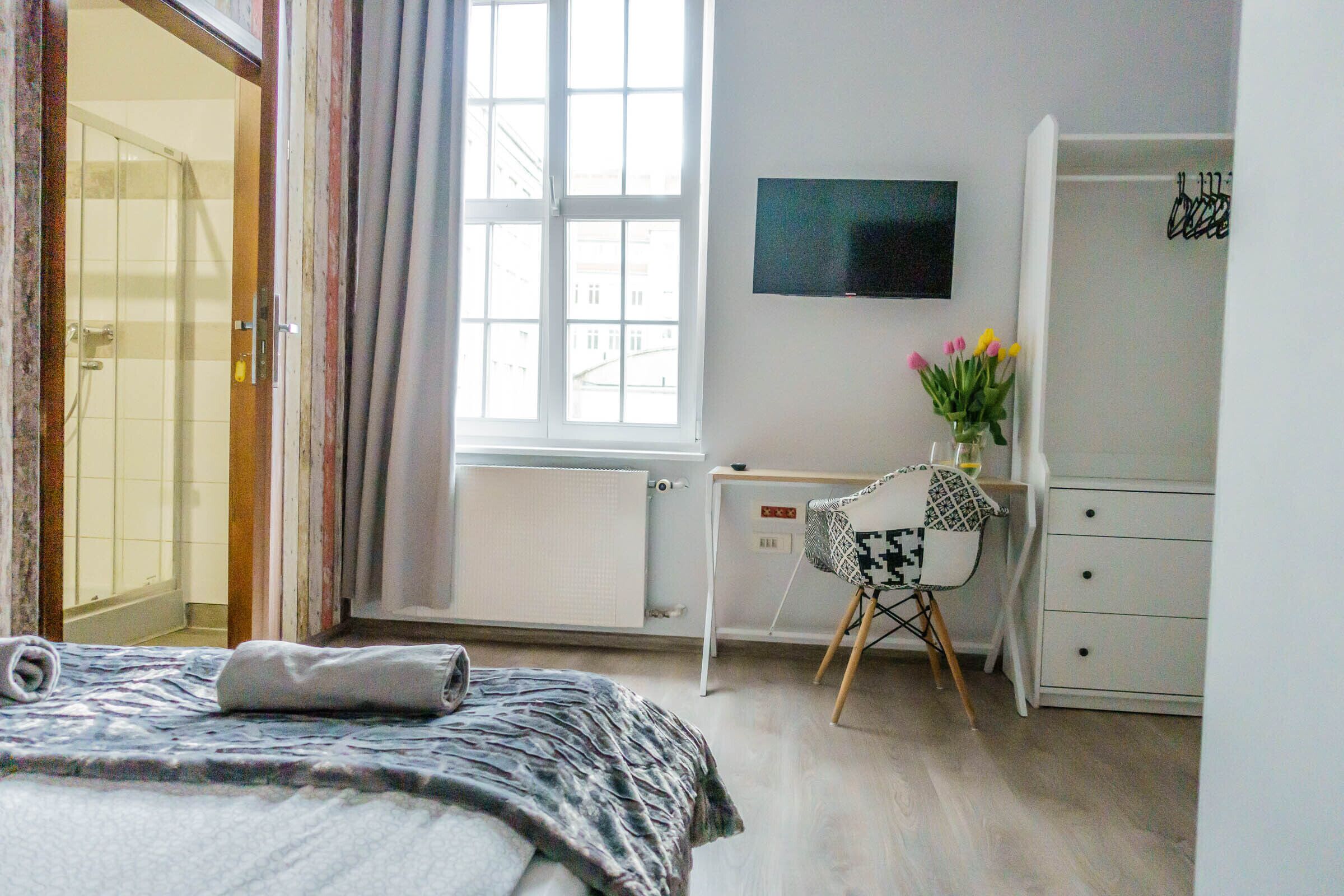 Photo - Trip & Hostel