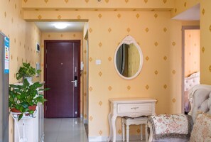 European Style Double Room | Room amenity - She He Apartment Shenzhen Science Park Branch (Shenzhen)